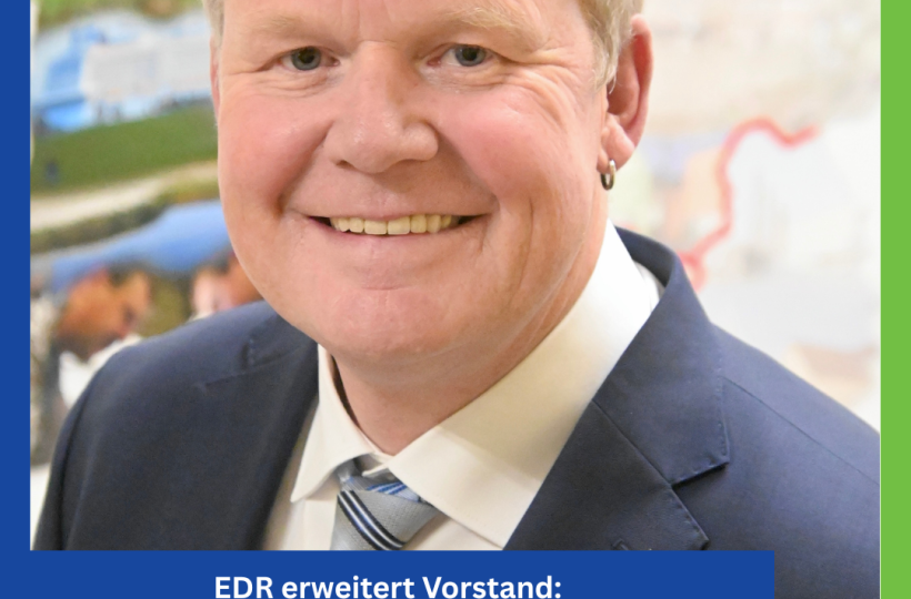 Social Media Post Hochformat